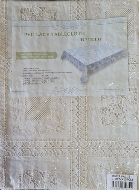 Fata de masa dantelata 100x137cm